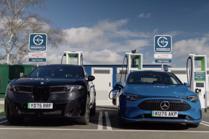BMW iX3 e Mercedes CLA